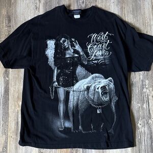 Black Graphic T-Shirt West Coast Love with Bear and Woman Design men’s size XL
